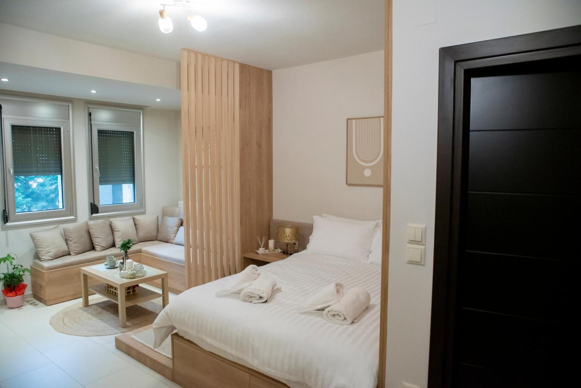 Ioannina Amazing Deluxe Apartment Pedini Exterior photo